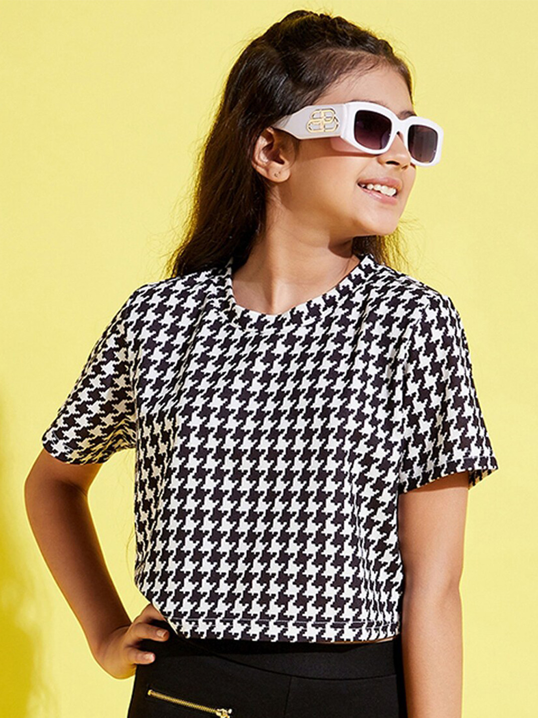 Noh.Voh - SASSAFRAS Kids Black Geometric Print Crop Top