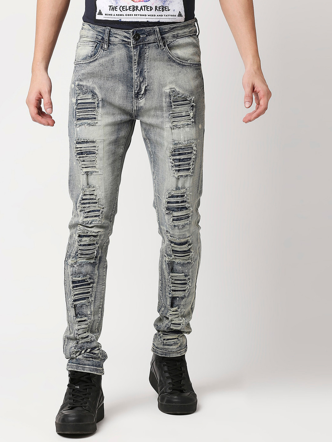 WAIMEA Men Grey Skinny Fit Highly Distressed Heavy Fade Embellished Stretchable Jeans