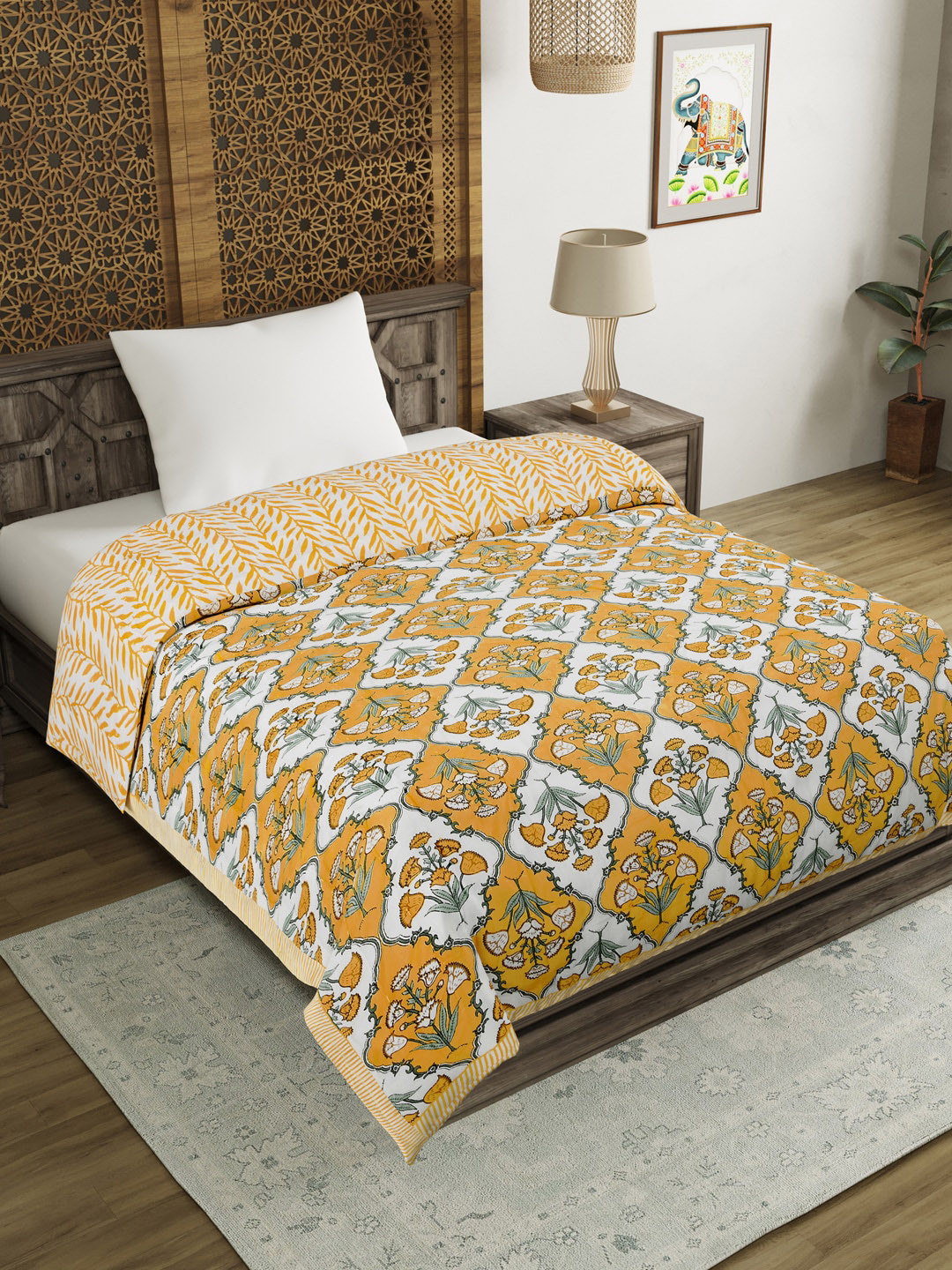 BLOCKS OF INDIA Yellow & White Ethnic Motifs Mild Winter 350 GSM Single Bed Quilt