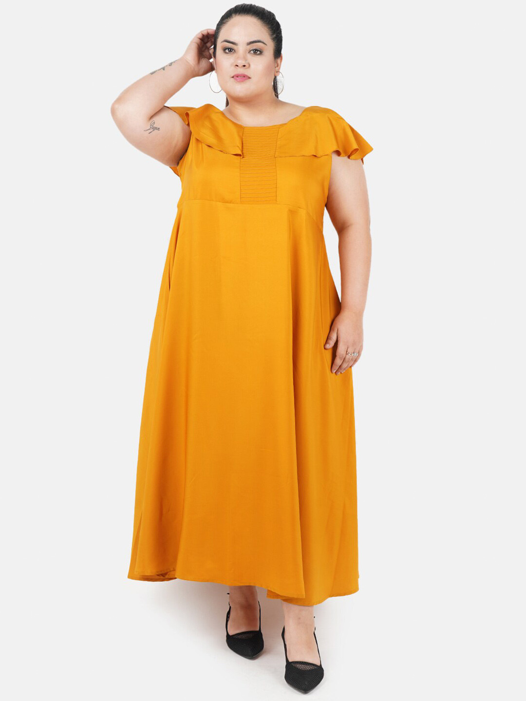 Indietoga Plus Size Mustard Yellow Crepe Maxi Dress