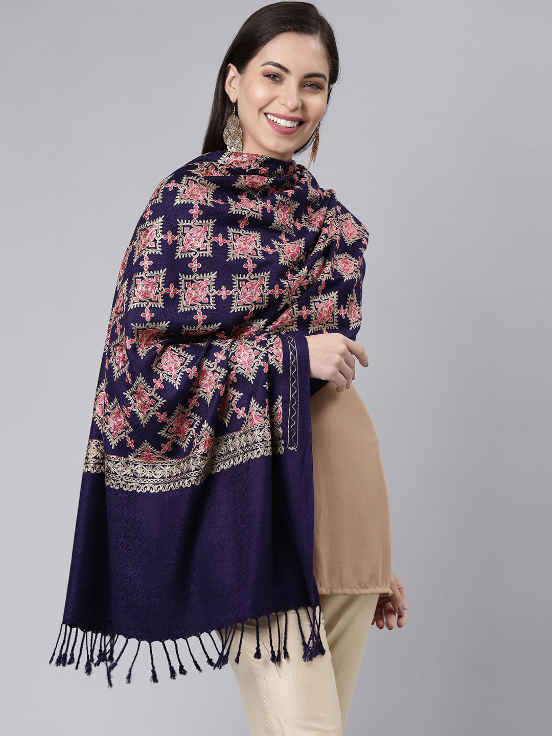 Pashmoda Women Navy Blue Aari Embroidered Kashmiri Shawl