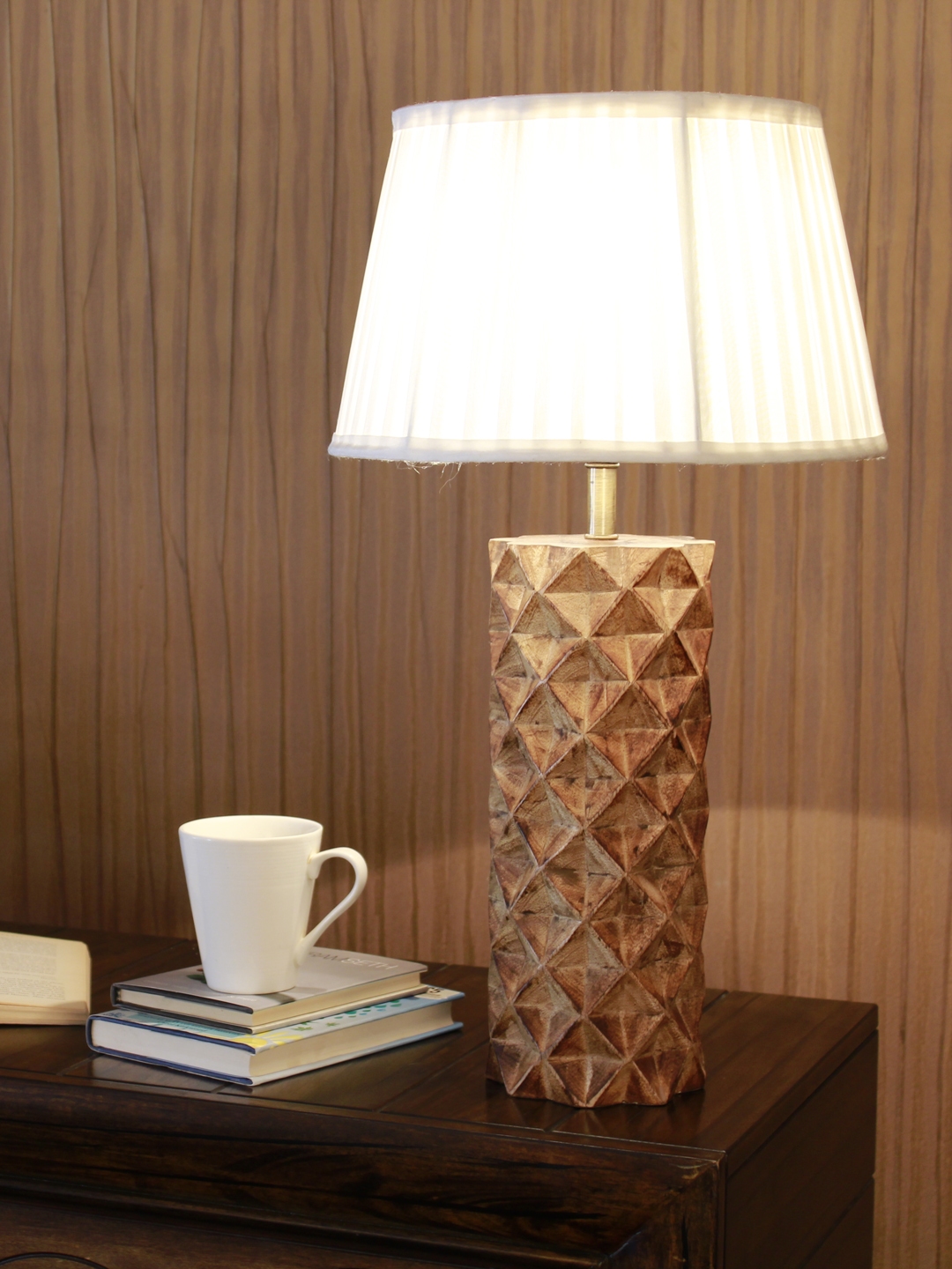 patterned table lamp