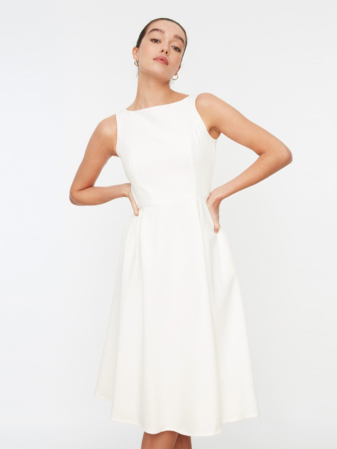 Trendyol Off White Midi Dress