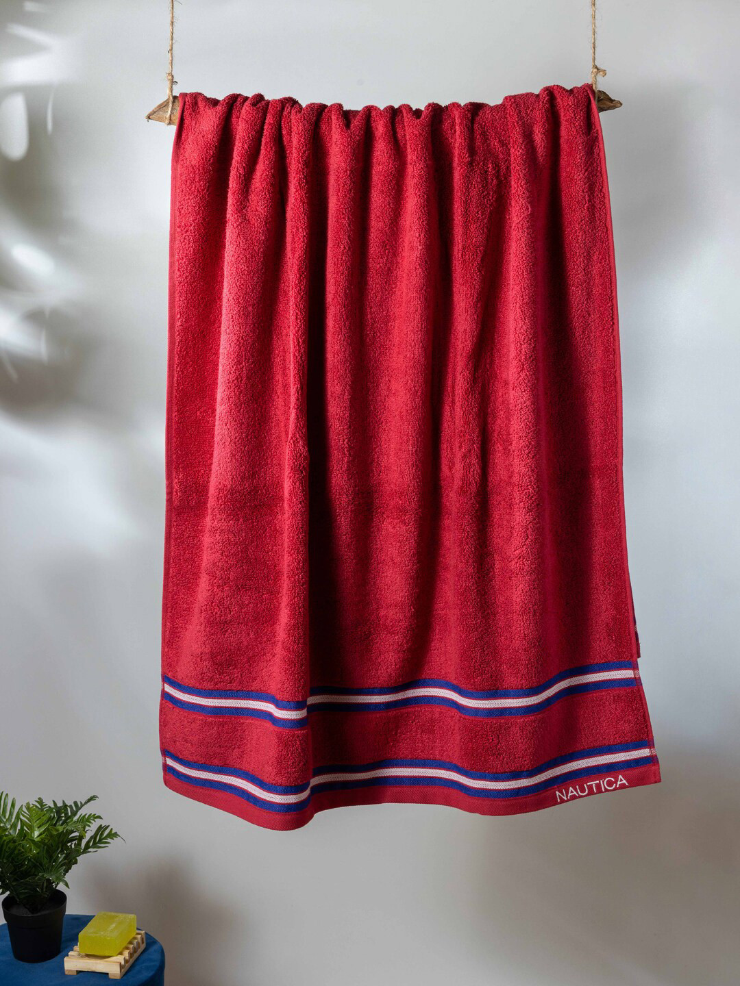 Nautica  Burgundy Coloured Solid Pure Cotton 500 GSM Bath Towel