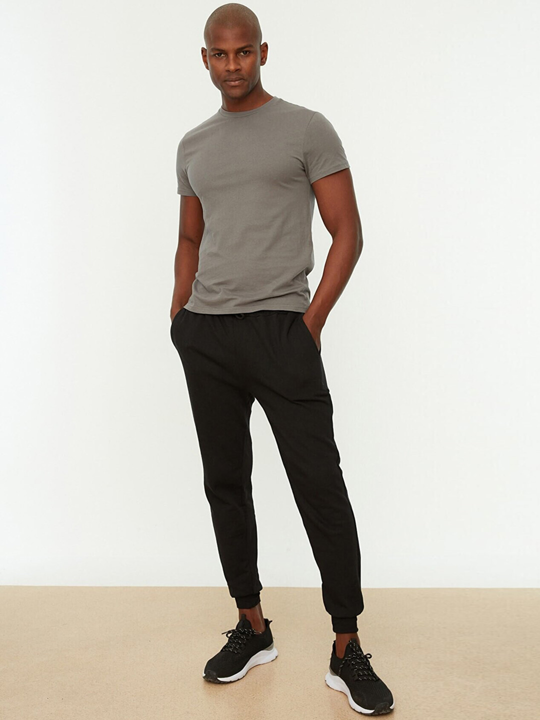 Trendyol Men Black Solid Joggers