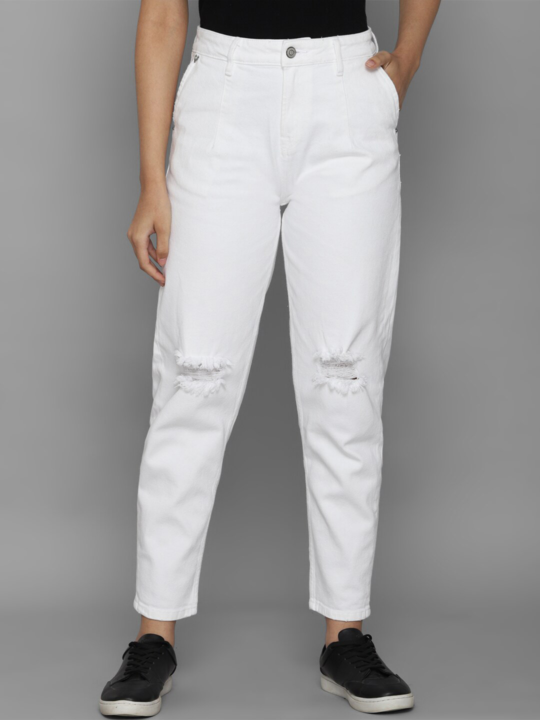 Allen Solly Woman White Mildly Distressed Cotton Jeans