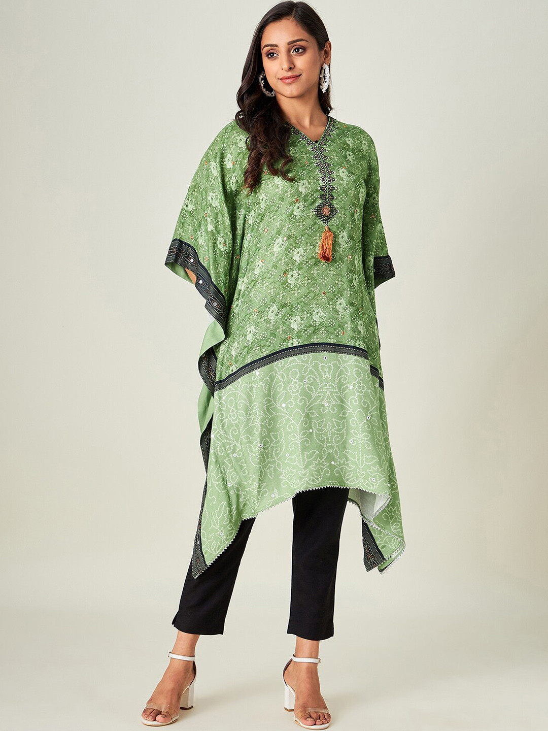 The Kaftan Company Women Green & Black Bandhani Yoke Design Flared Sleeves Mirror Work Kaftan Kurta