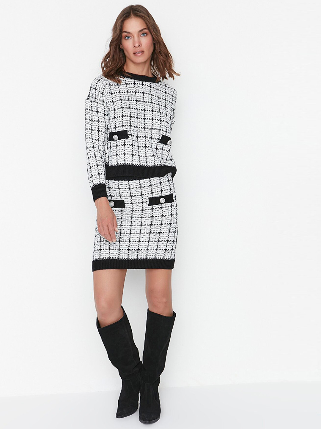 Trendyol Women Black Checked Crop Top & Skirt