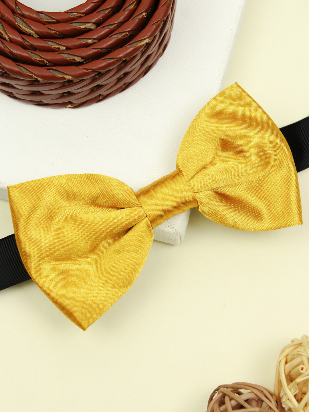 Kavove Unisex Gold-Toned Bow Tie