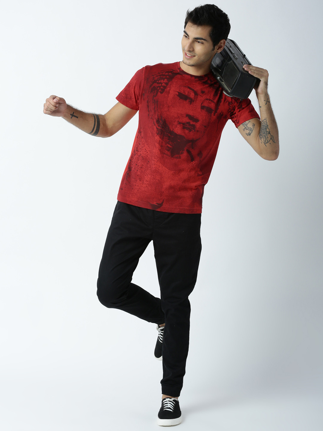 Huetrap Men Red Buddha Print T-shirt