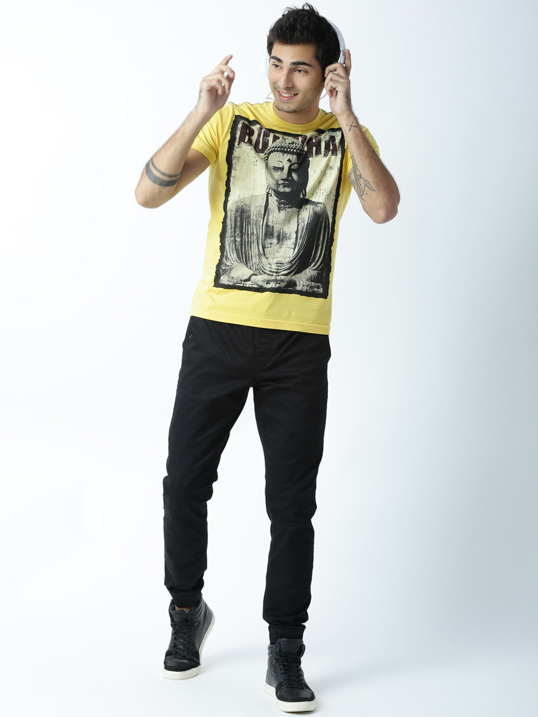 Huetrap Men Yellow Buddha Print Round Neck T-shirt