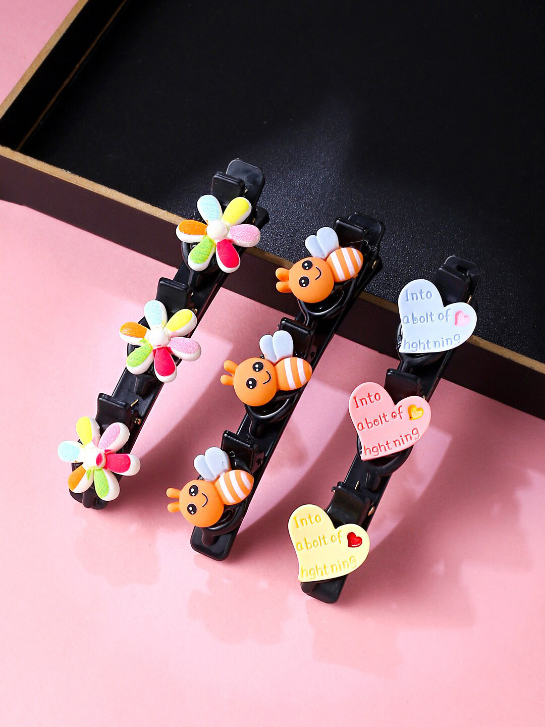 Yellow Chimes Women Black & Pink Set of 3 Charms Embellished Alligator Hair Clip