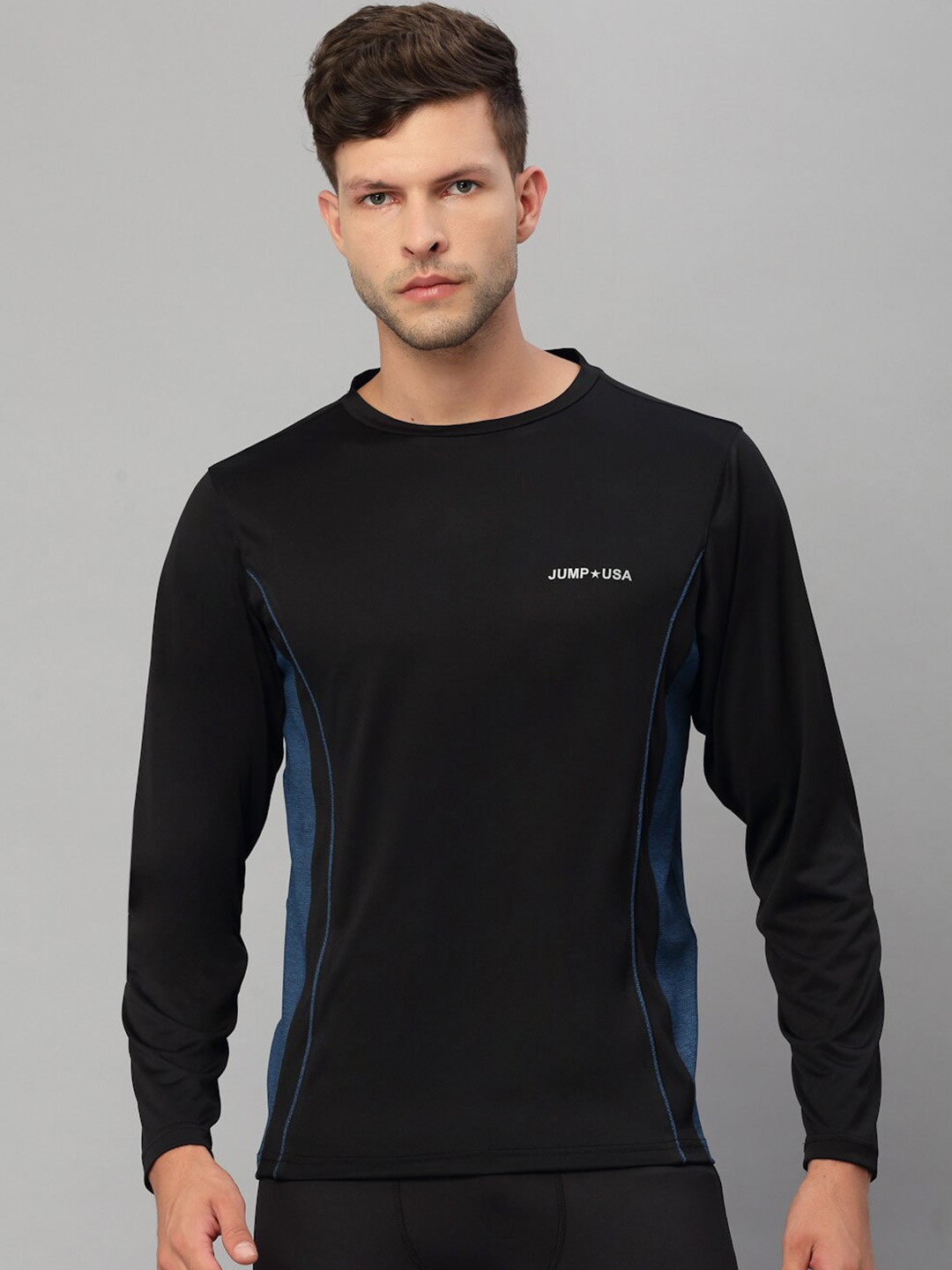JUMP USA Men Black and Teal  Rapid-Dry Solid T-shirt