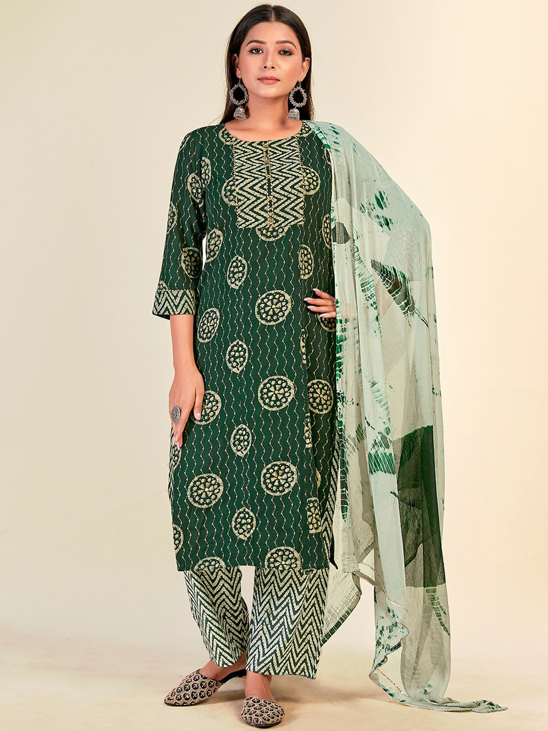 NH KAPDEWALA Women Green Floral Printed Panelled Kurta with Churidar & With Dupatta