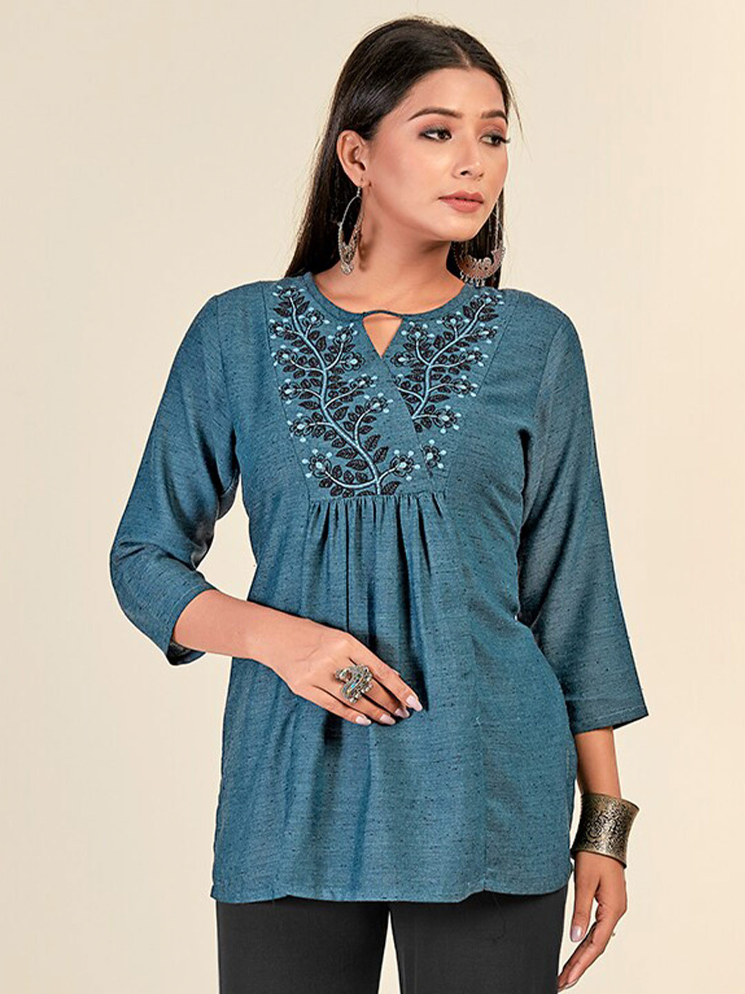 NH KAPDEWALA Women Teal Solid Keyhole Neck Viscose Rayon Longline Top