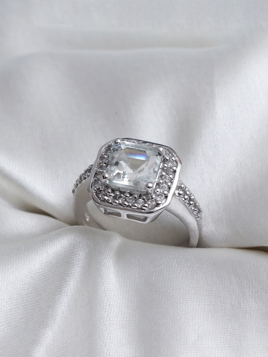 HIFLYER JEWELS Rhodium-Plated White Topaz Studded Finger Ring