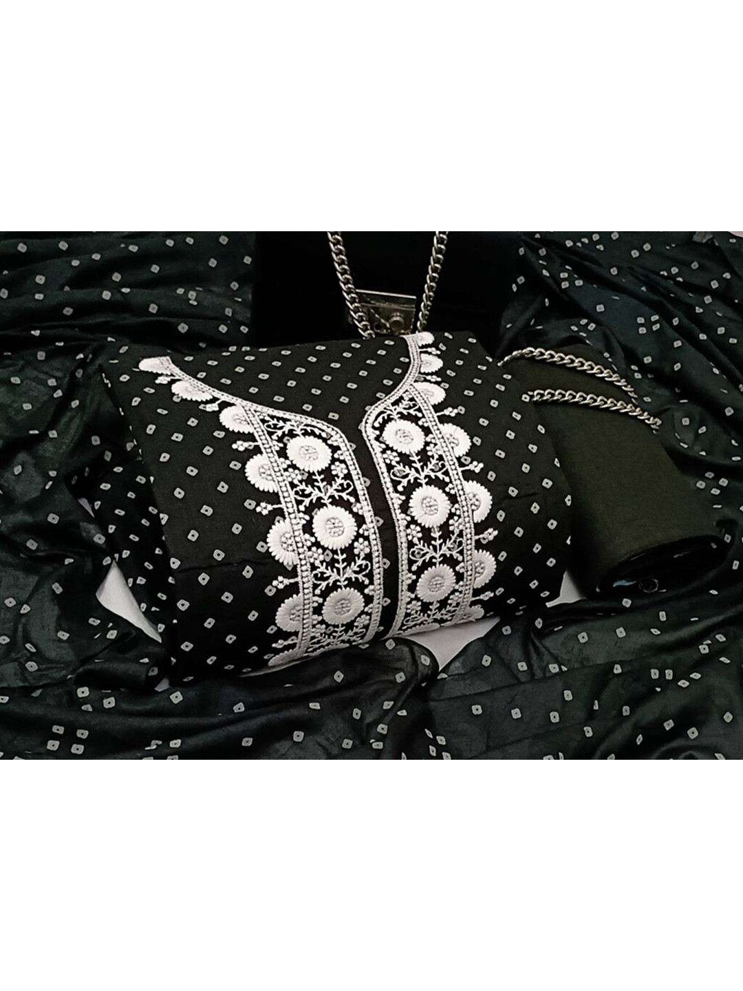 SALWAR STUDIO Women Black & White Printed Pure Cotton Unstitched Dress Material