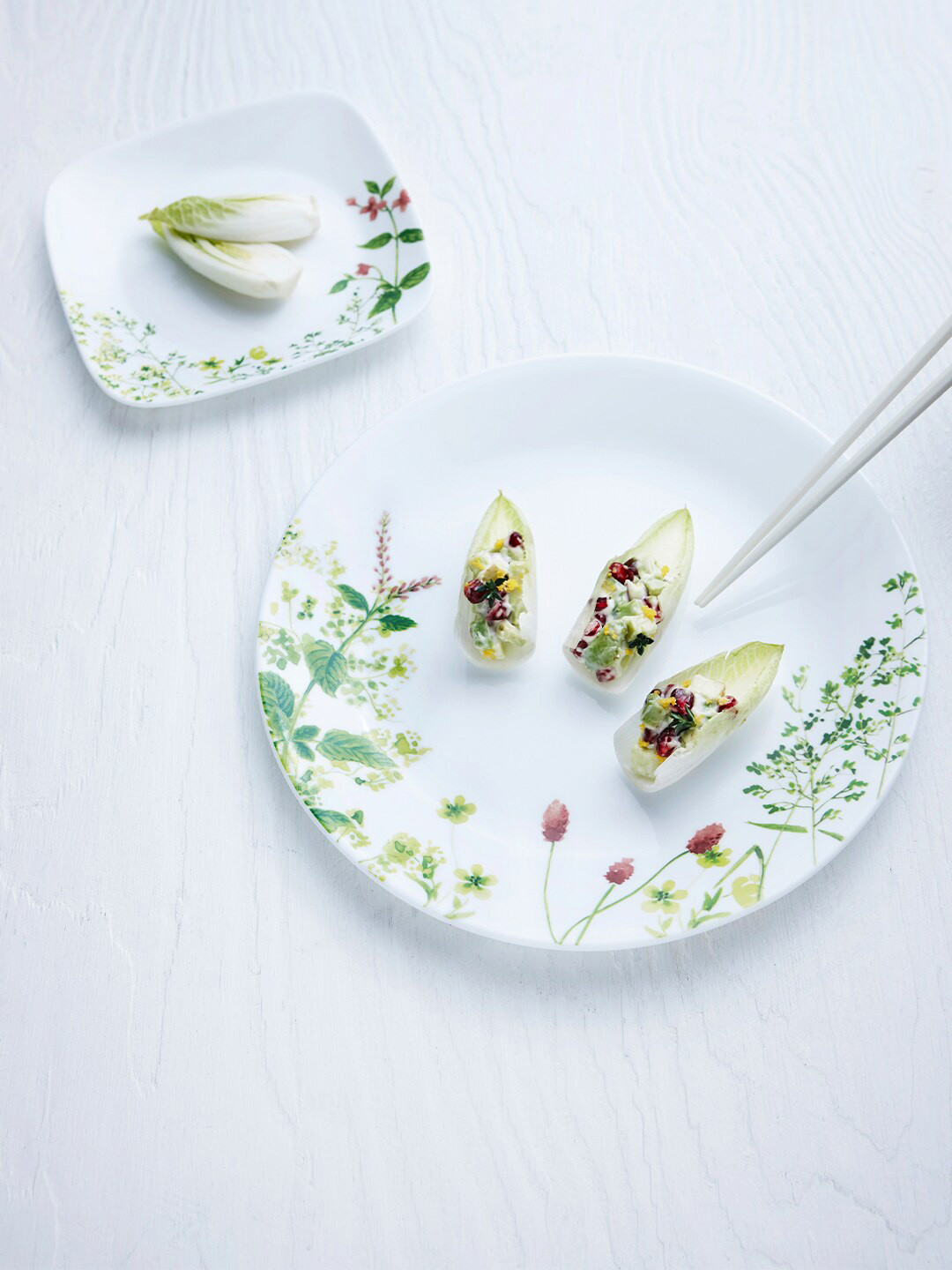 Corelle Set Of 6 White & Green Printed Dishwasher & Microwave safe Vitrelle Glass Plates