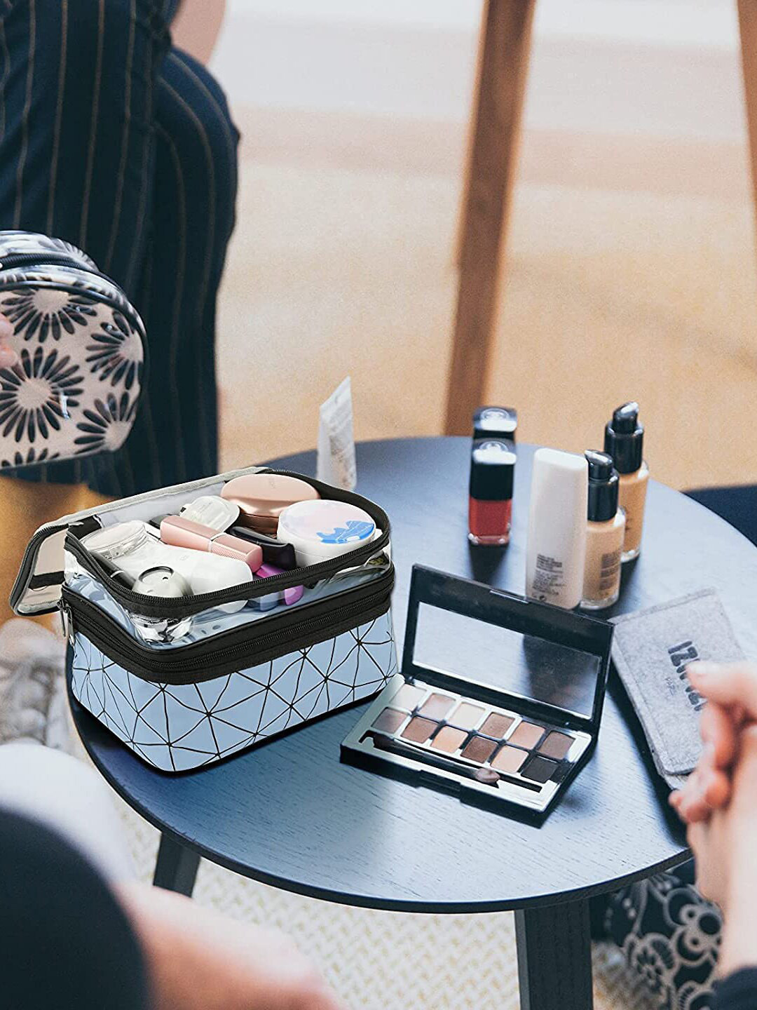 Queue Blue Printed Make Up Pouch