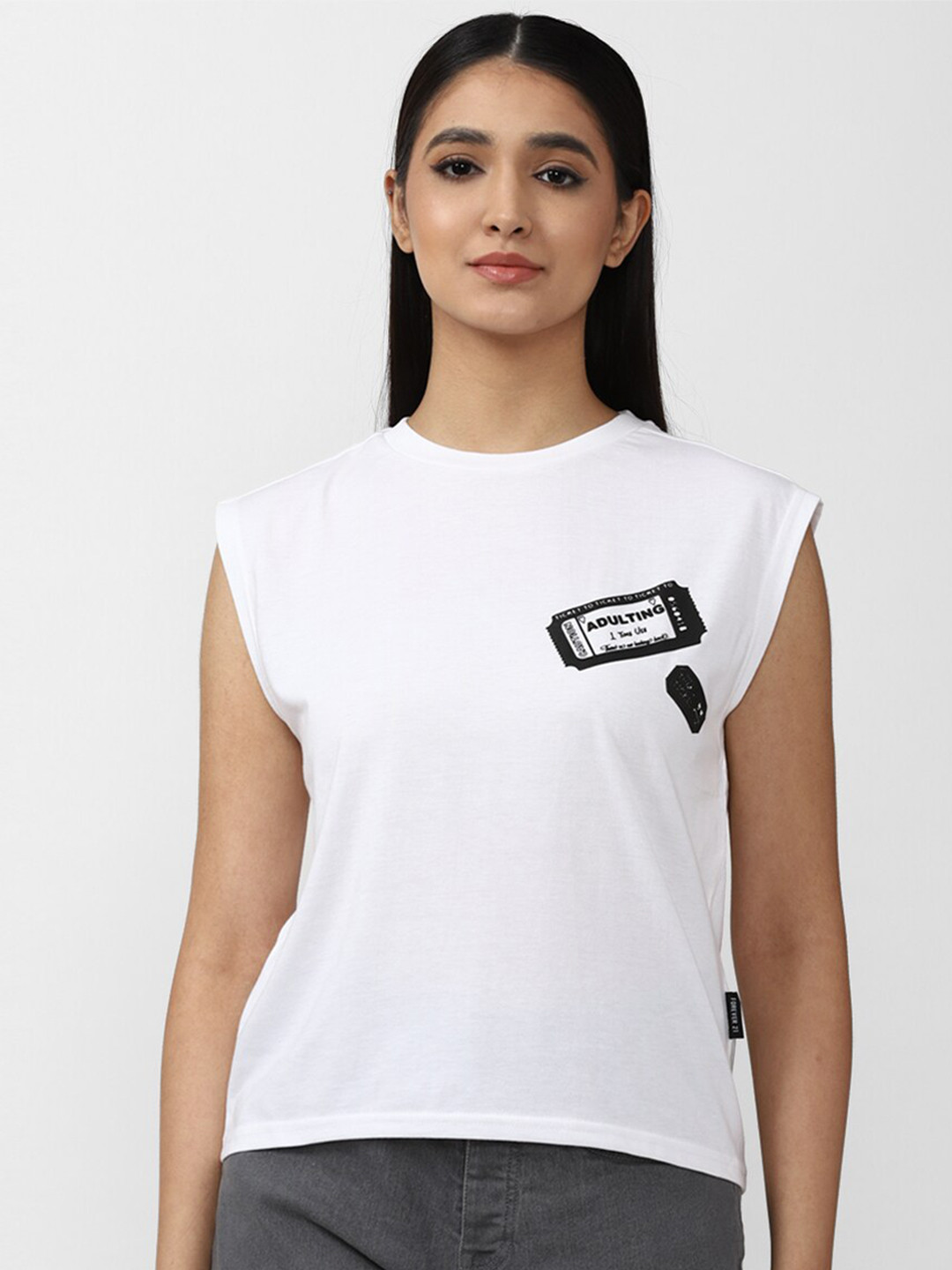 FOREVER 21 White Solid Sleeveless Top