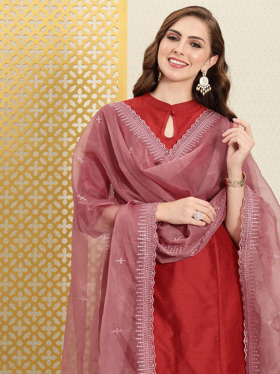 House of Pataudi Jashn Ethnic Motifs Embroidered Sequined Dupatta
