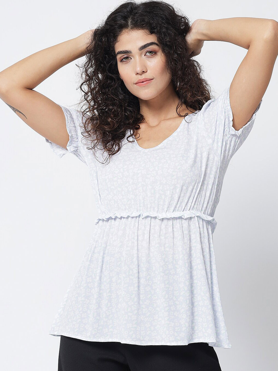 Trend Arrest Blue Crepe Empire Top
