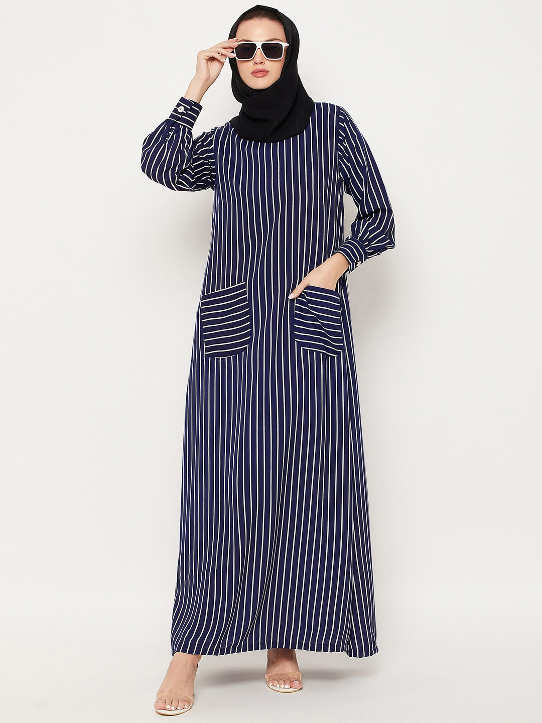NABIA Women Blue & White Printed Abaya Burqas