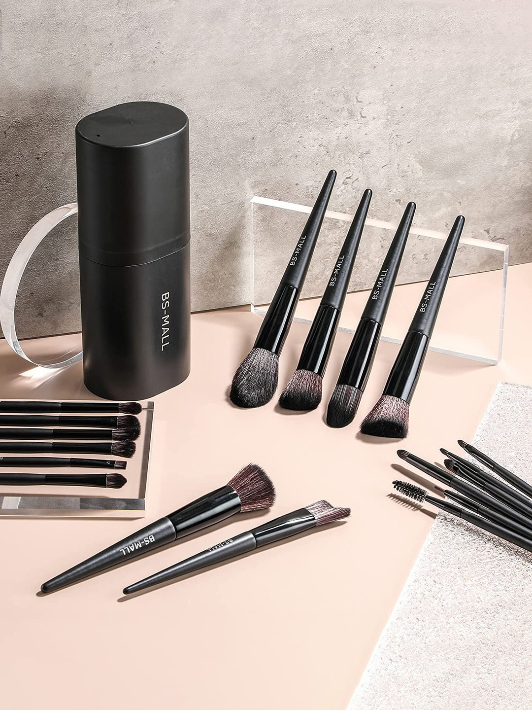 BS-MALL Set Of 18 Premium Makeup Brushes With Black Case