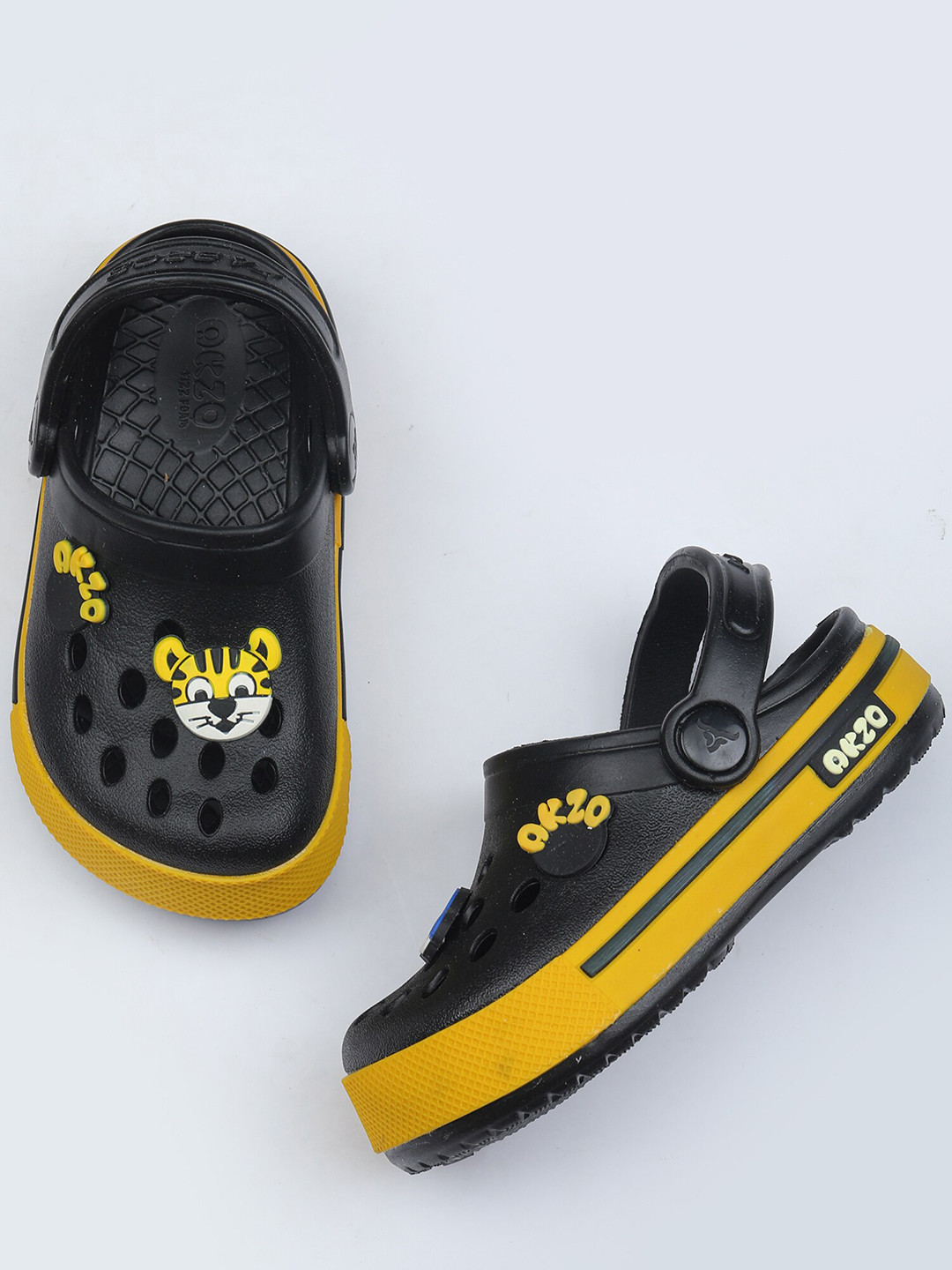 ABROS Unisex Kids Black & Mustard Rubber Clogs