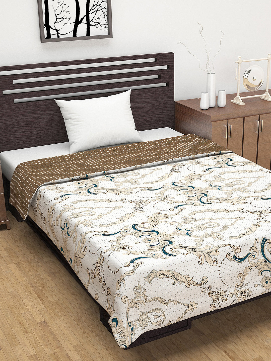 Divine Casa Beige & White Ethnic Motifs AC Room 120 GSM Single Bed Dohar
