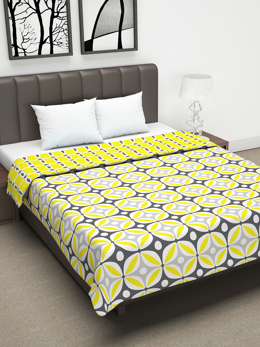 Divine Casa Yellow & Blue Geometric AC Room 120 GSM Double Bed Dohar