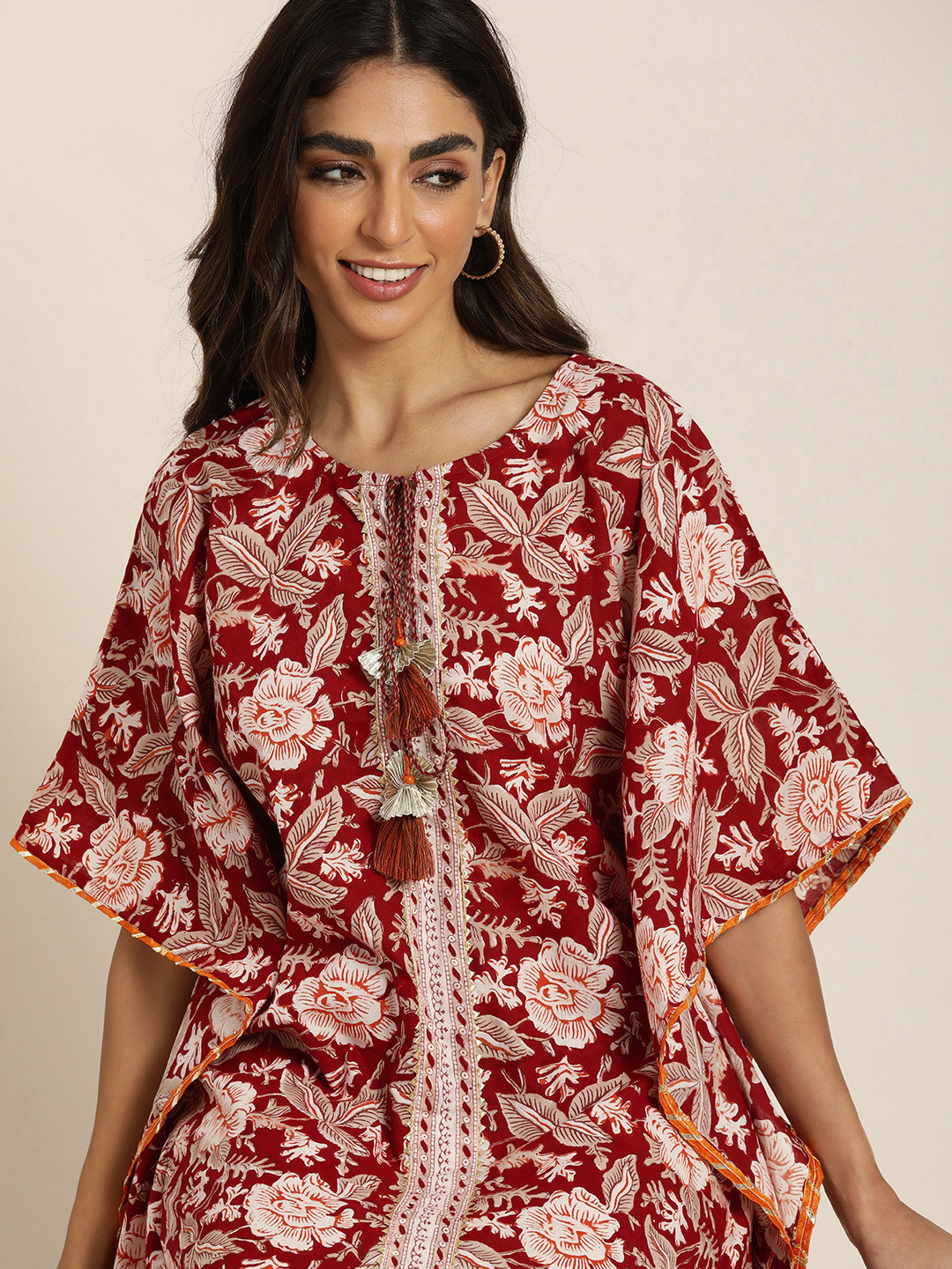 Taavi Red Handblock Printed Nightdress
