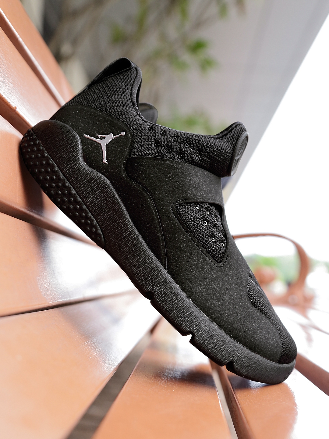 anchor Conflict Fatal Buy Nike Men Black Jordan Trainer Essential Training Shoes - Sports Shoes  for Men 1962988 | Myntra