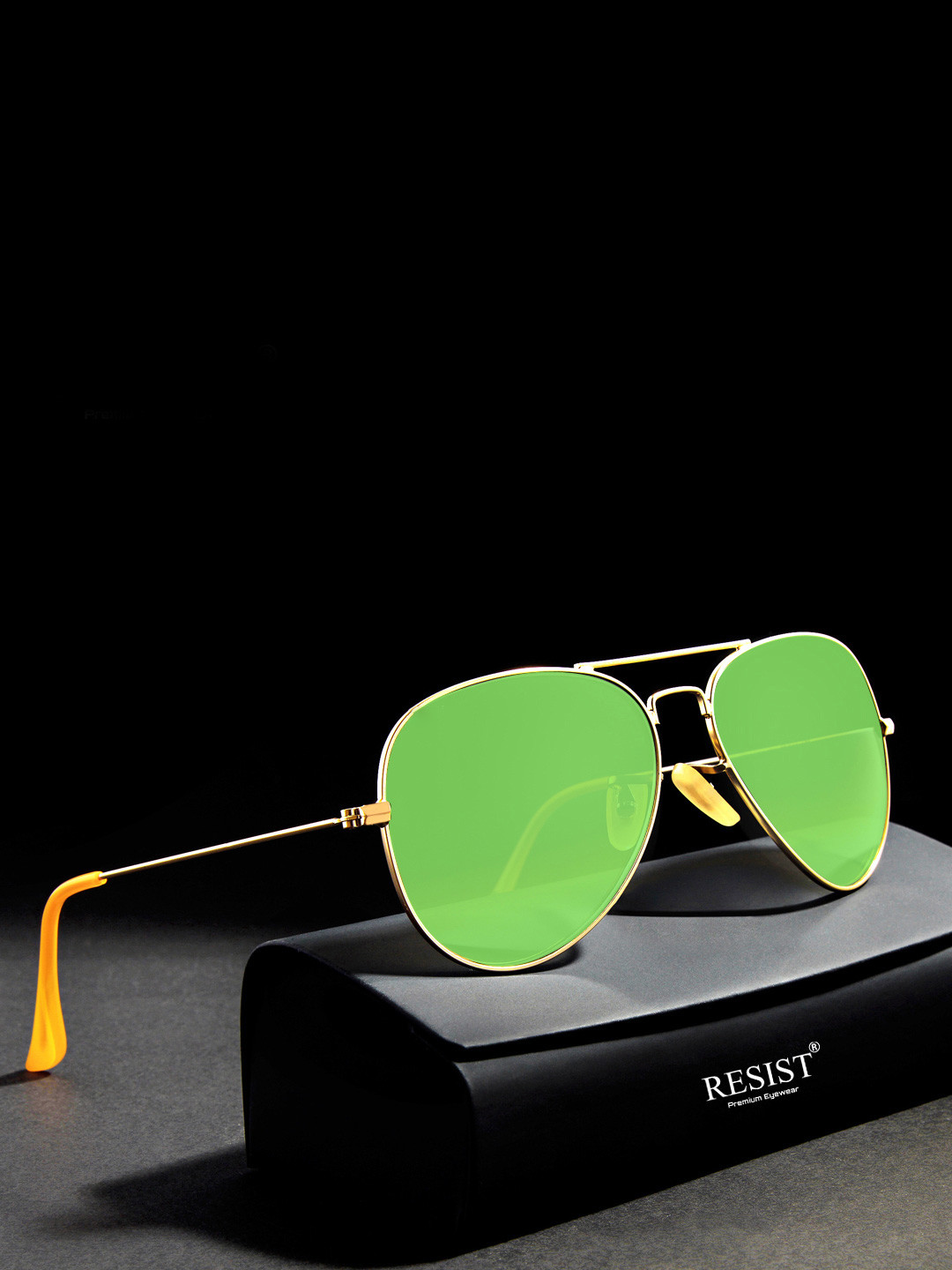 RESIST EYEWEAR Unisex Green Lens & Gold-Toned Aviator Sunglasses with UV Protected Lens