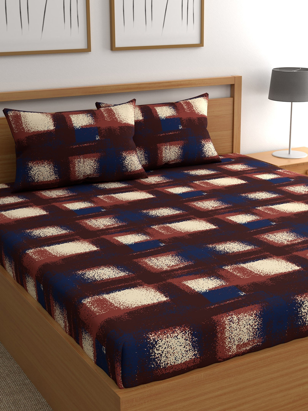 CHHAVI INDIA Brown Geometric 210 TC Flat Queen Bedsheet With 2 Pillow Covers
