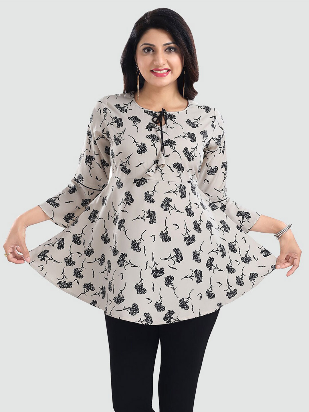Saree Swarg Grey Floral Printed Flared Sleeves Anarkali Kurti
