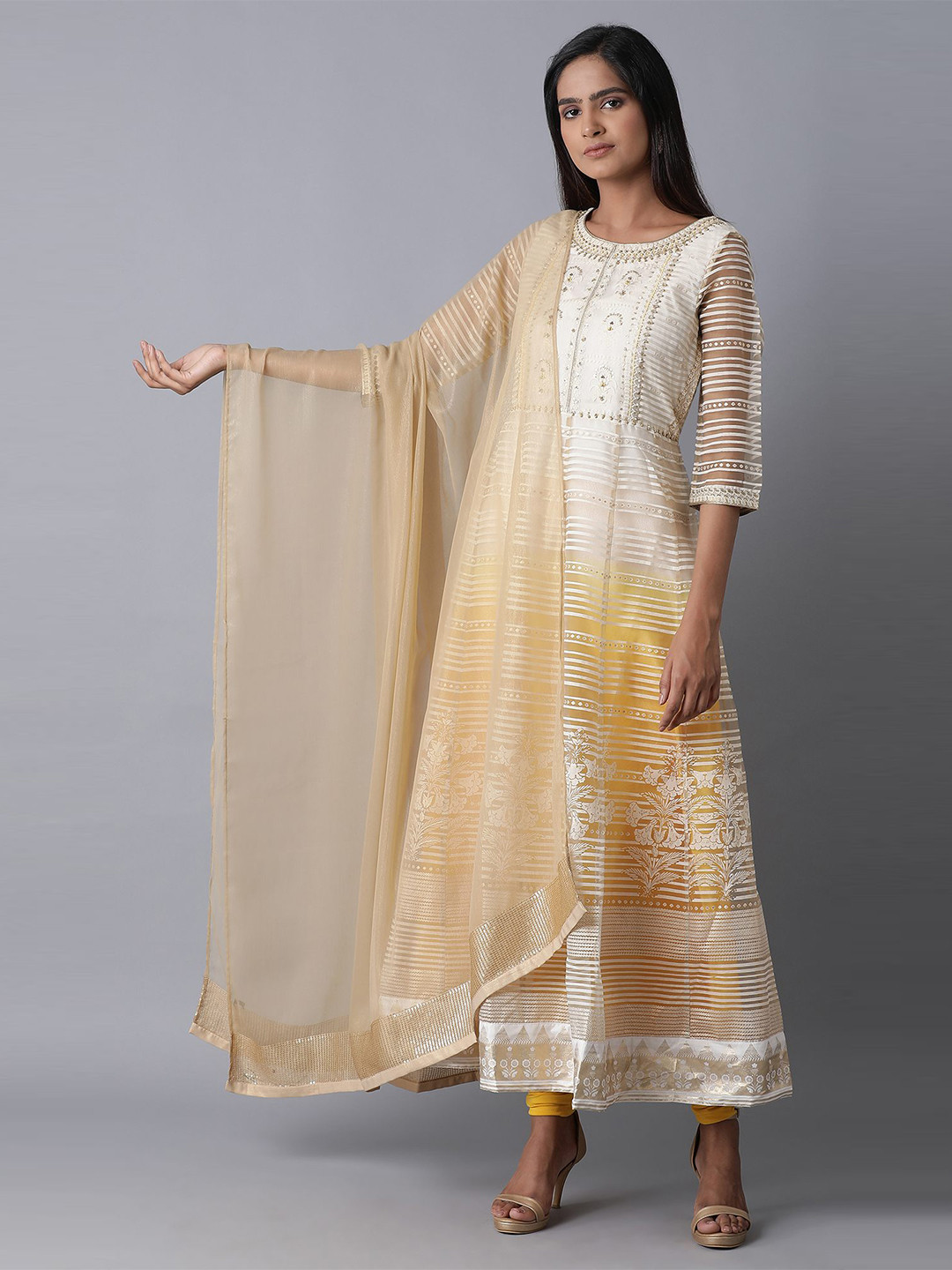 WISHFUL Gold-Toned & Cream-Coloured Dupatta