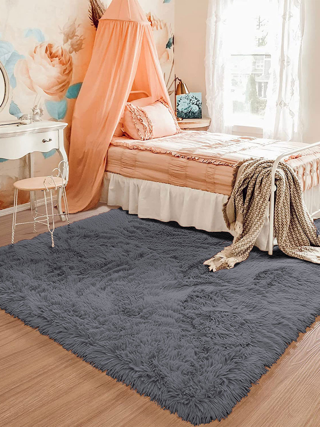 LUXEHOME INTERNATIONAL Grey Solid Anti-Skid Carpet