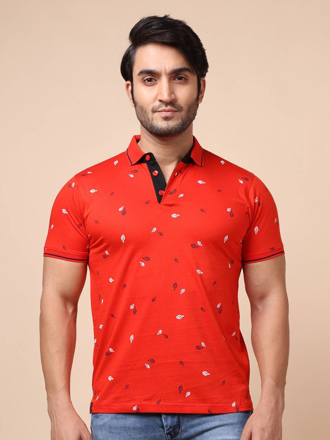 berry blues Men Red Printed Polo Collar Cotton T-shirt