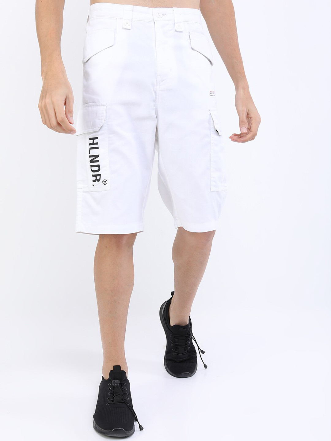 HIGHLANDER Men White Cargo Shorts