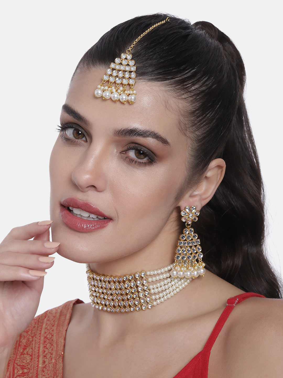 Peora Golden & White Kundan Stone Studded Gold-Plated Choker Jewellery Set