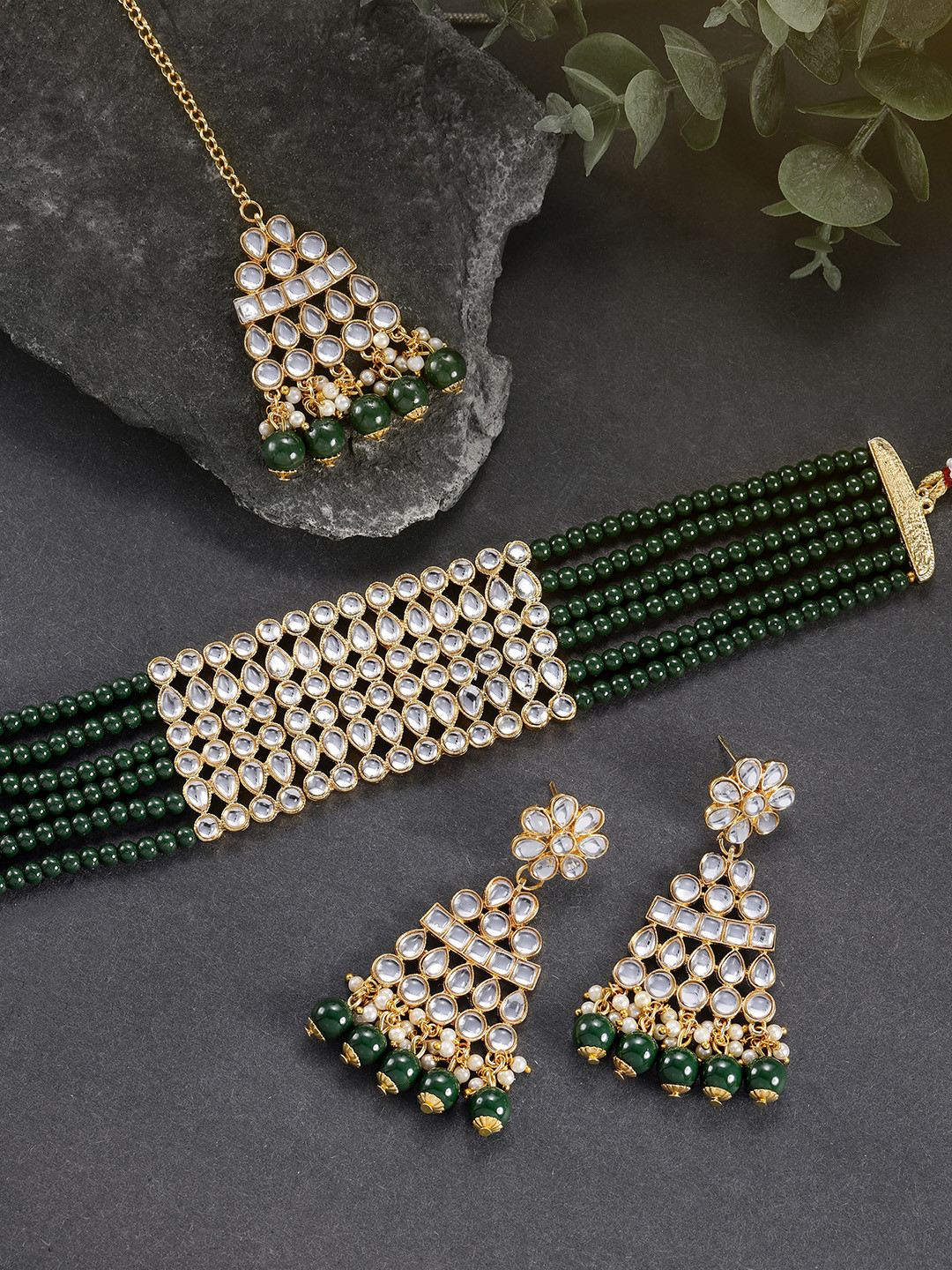 Peora Gold-Plated Green Kundan Pearl Choker Necklace Earring Jewellery Set