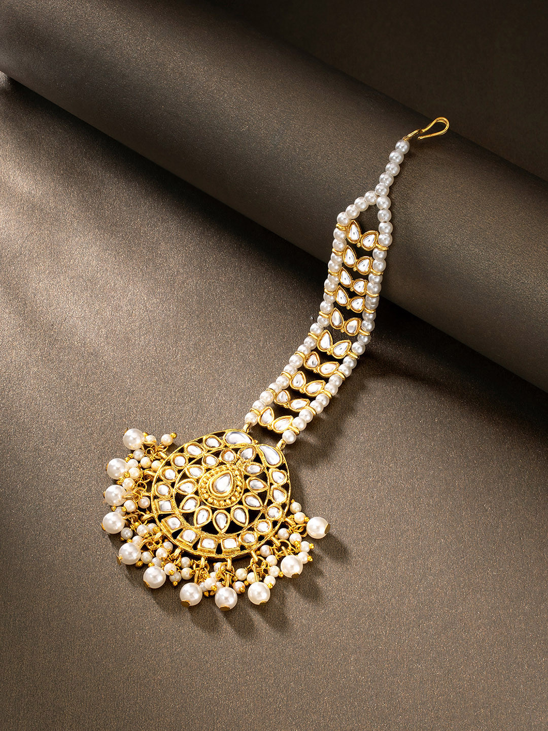 Peora Gold-Plated White Kundan Pearl Maang Tikka