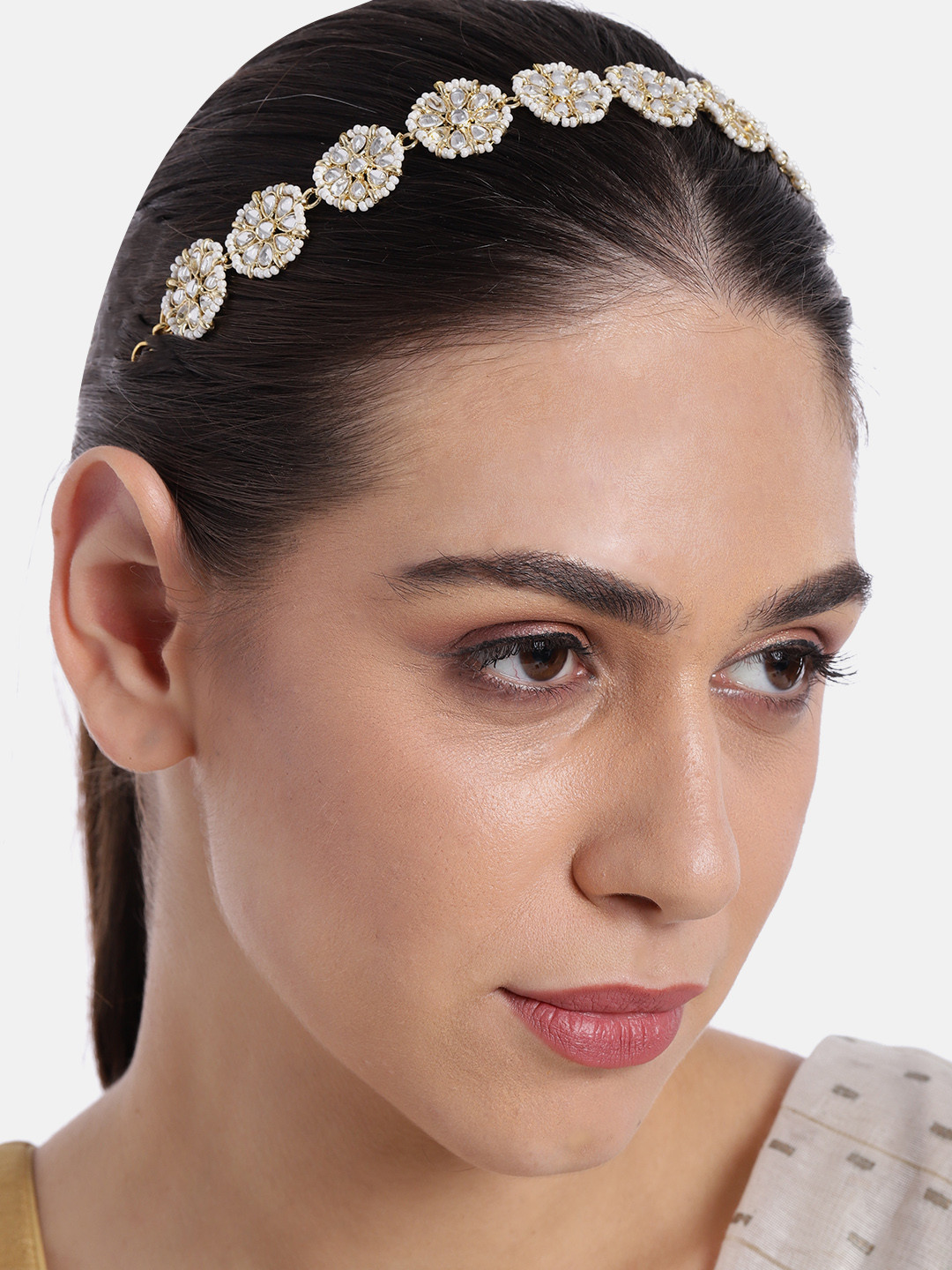 Peora Gold-Plated White Floral Kundan Pearl Studded Rajasthani Sheeshphool