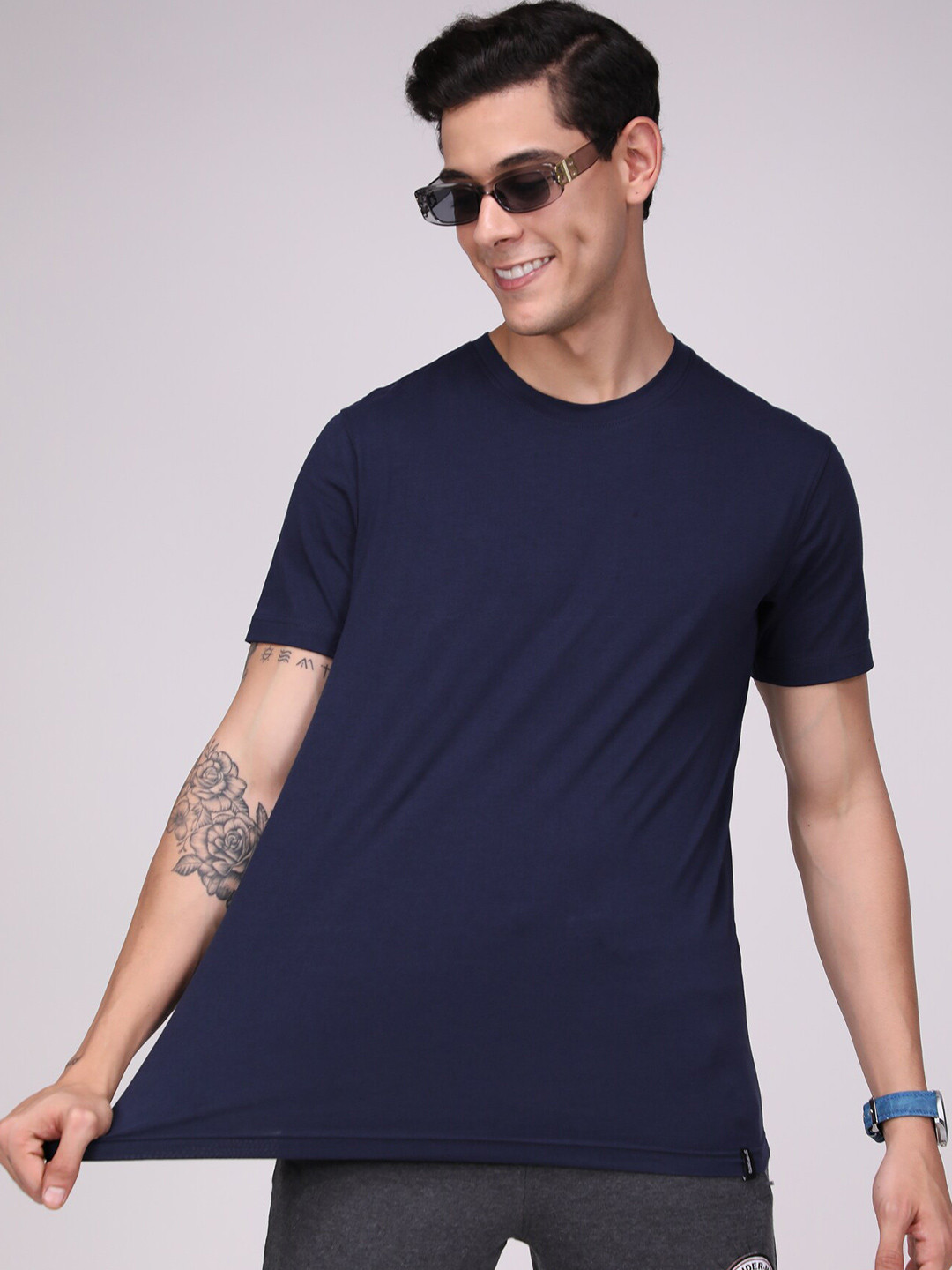 SPORTO Men Blue 4-Way Stretch Wrinkle-Free T-shirt