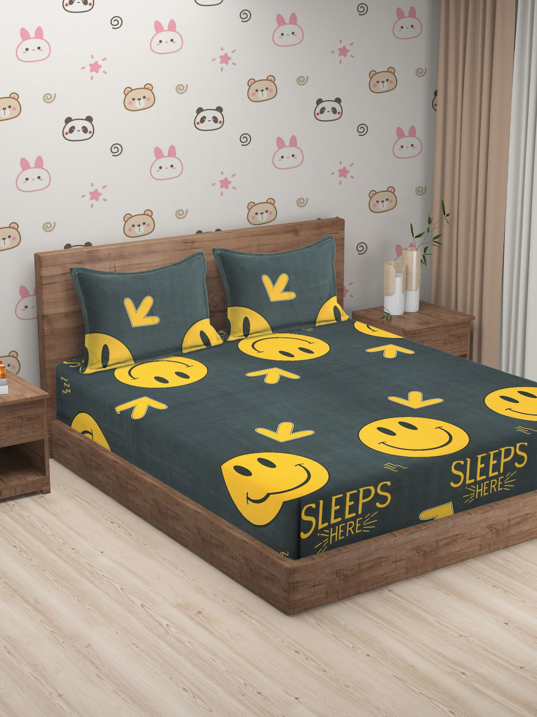 SOKNACK Black Conversational Polycotton 300 TC Queen Fine Bedsheet with 2 Pillow Covers-90 x 100 inches