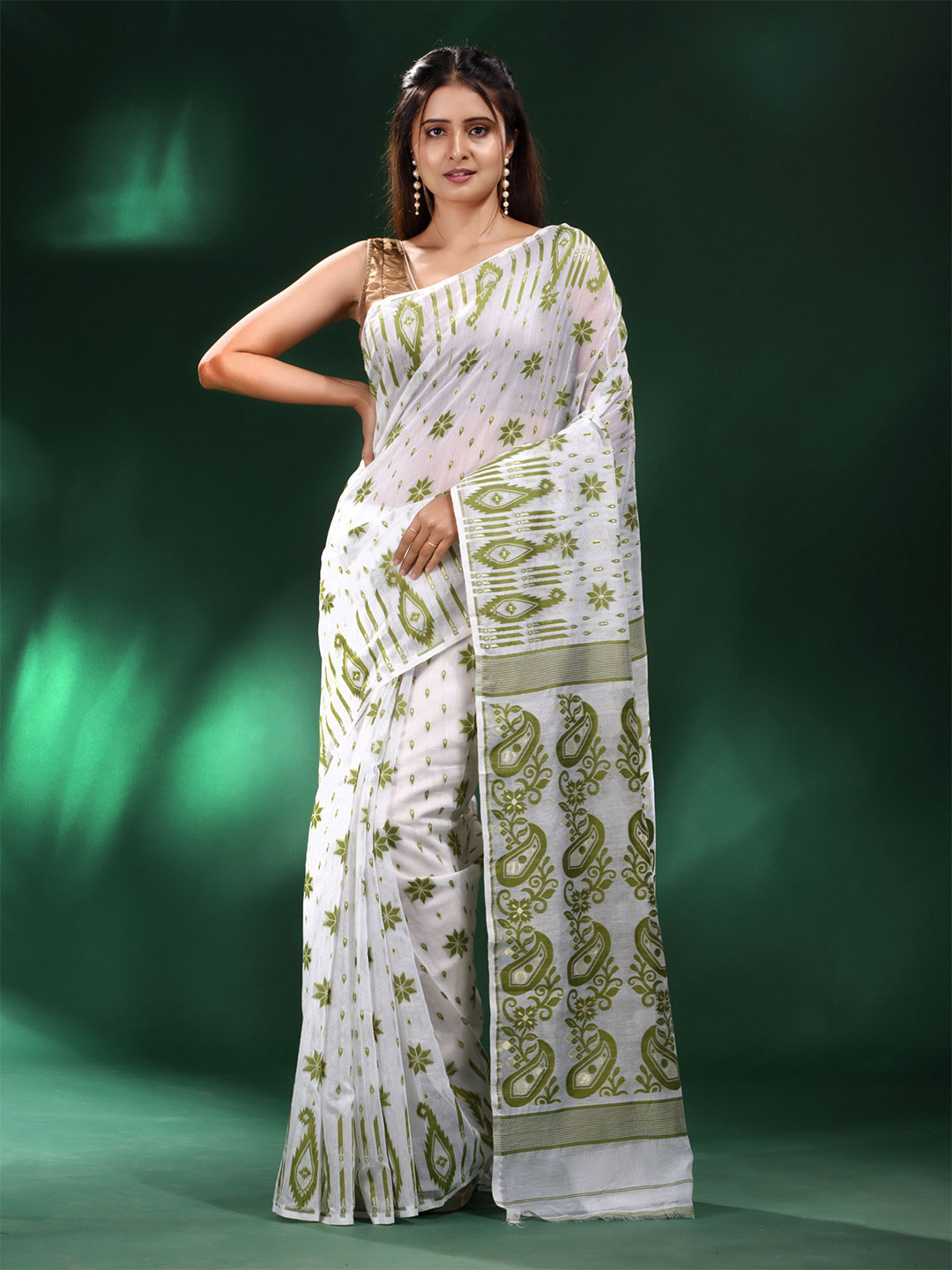 Charukriti White & Green Paisley Silk Cotton Jamdani Saree