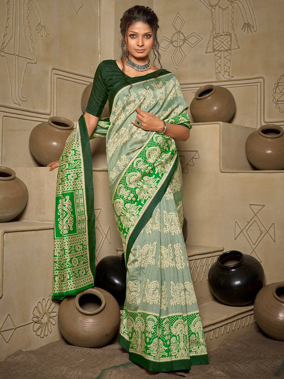 Mitera Green & Cream-Coloured Ethnic Motifs Art Silk Ikat Saree