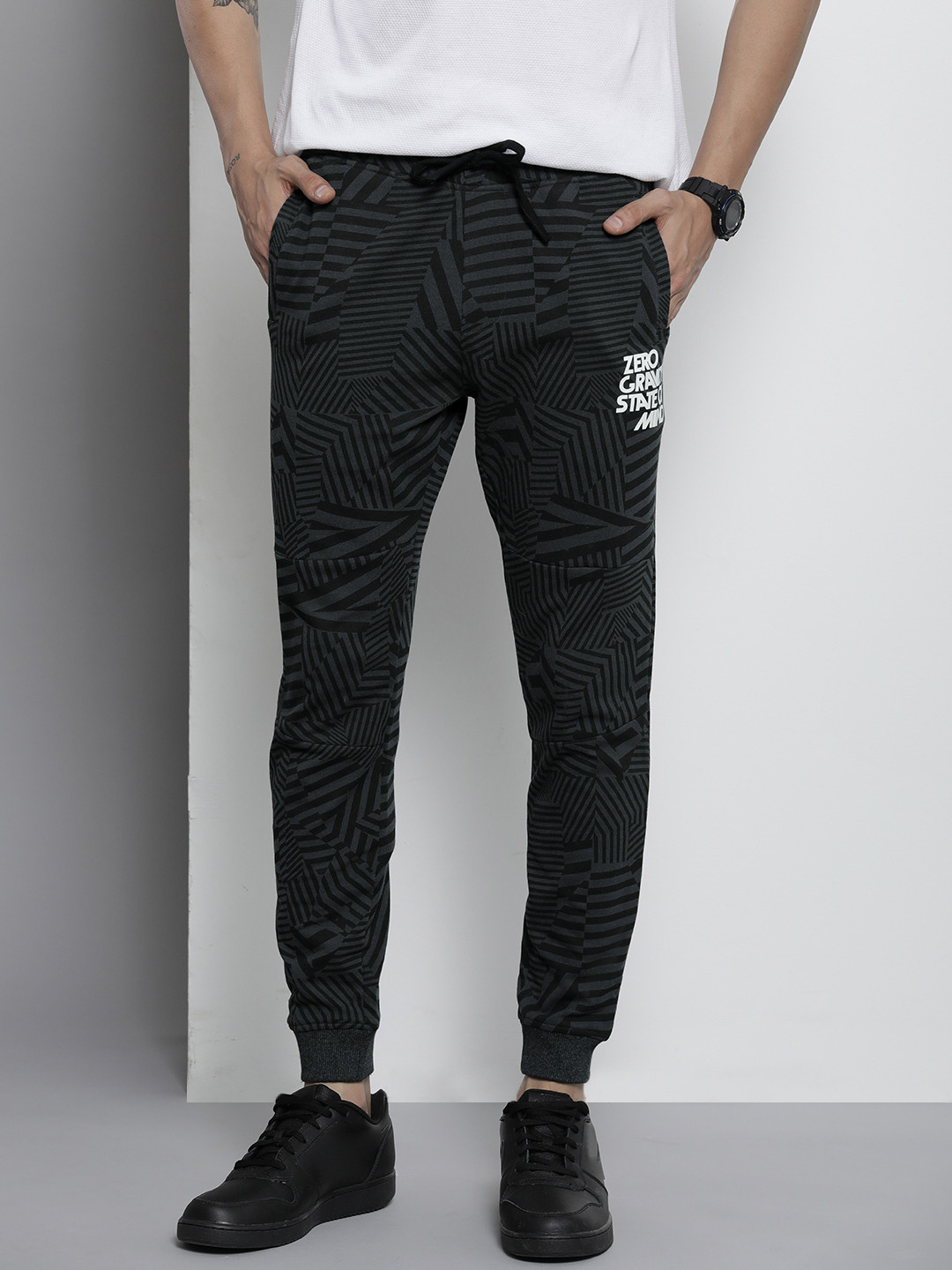 The Indian Garage Co Men Charcoal Black Geometric Printed Joggers