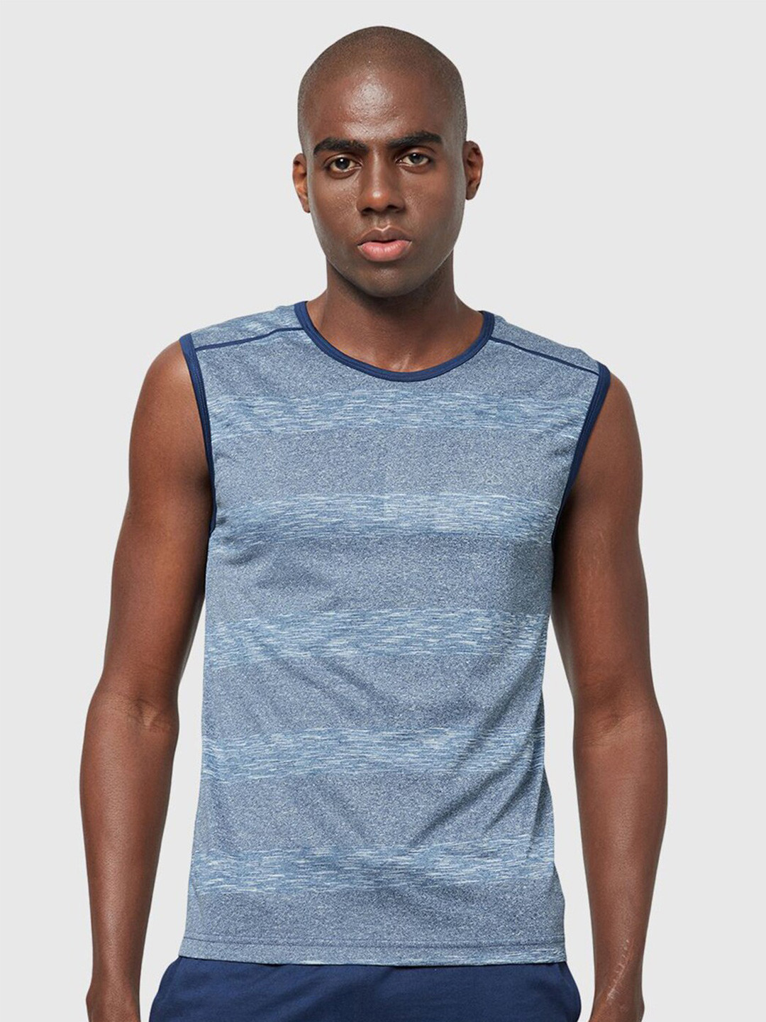 SPORTO Men Blue Striped Slim Fit Sleeveless T-shirt